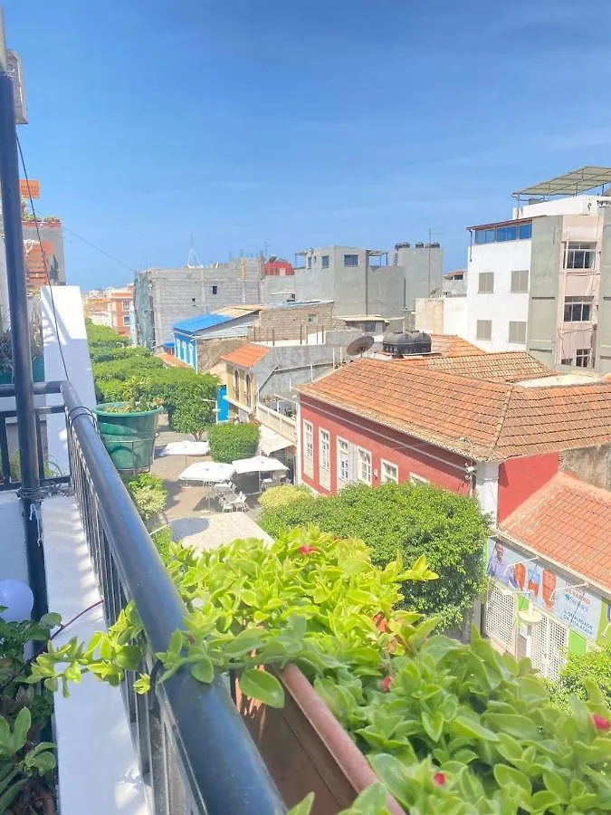Quarto Nº5 Fantastique- Central Praia Cape Verde