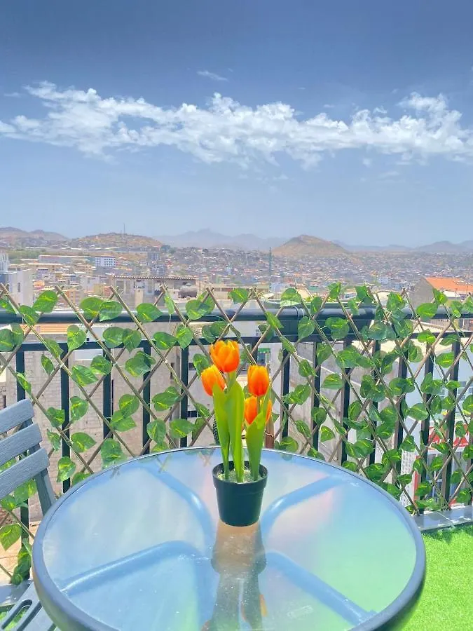 Quarto Nº5 Fantastique- Central Praia Apartment