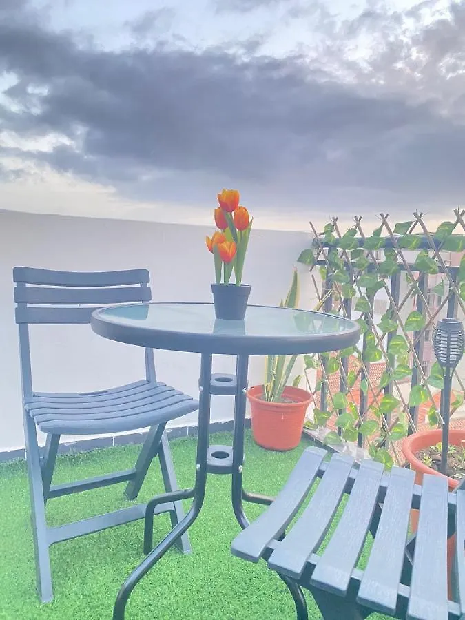 Quarto Nº5 Fantastique- Central Praia Apartment
